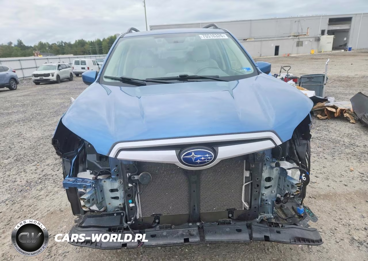 2019 Subaru Forester Premium VIN:JF2SKAGC2KH559662 - 5