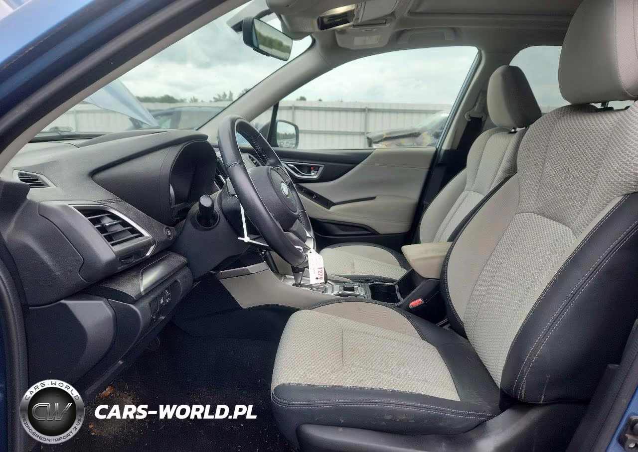 2019 Subaru Forester Premium VIN:JF2SKAGC2KH559662 - 7