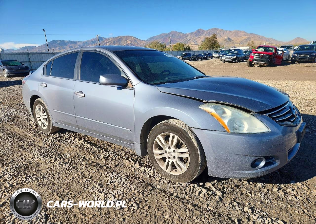 2011 Nissan Altima 2.5 VIN:1N4AL2AP2BN495669 - 4