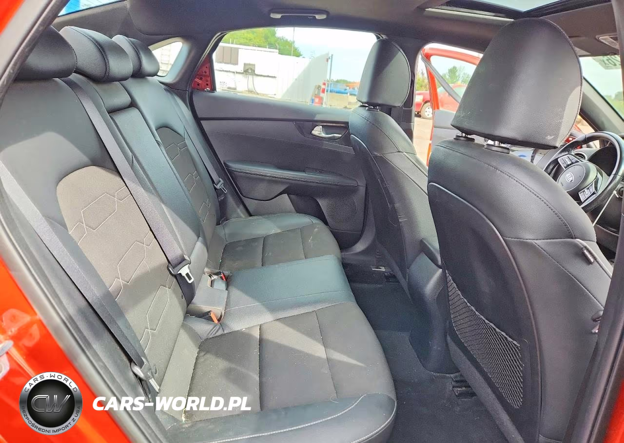 2020 Kia Forte Gt Line VIN:3KPF34AD9LE208139 - 10