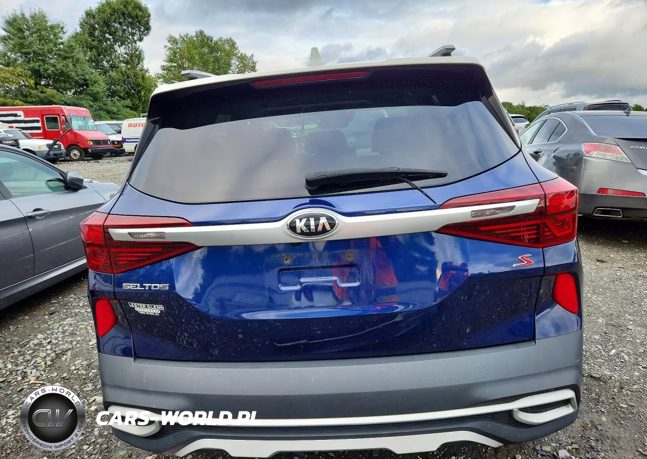 2021 Kia Seltos S VIN:KNDEUCAAXM7082853 - 6