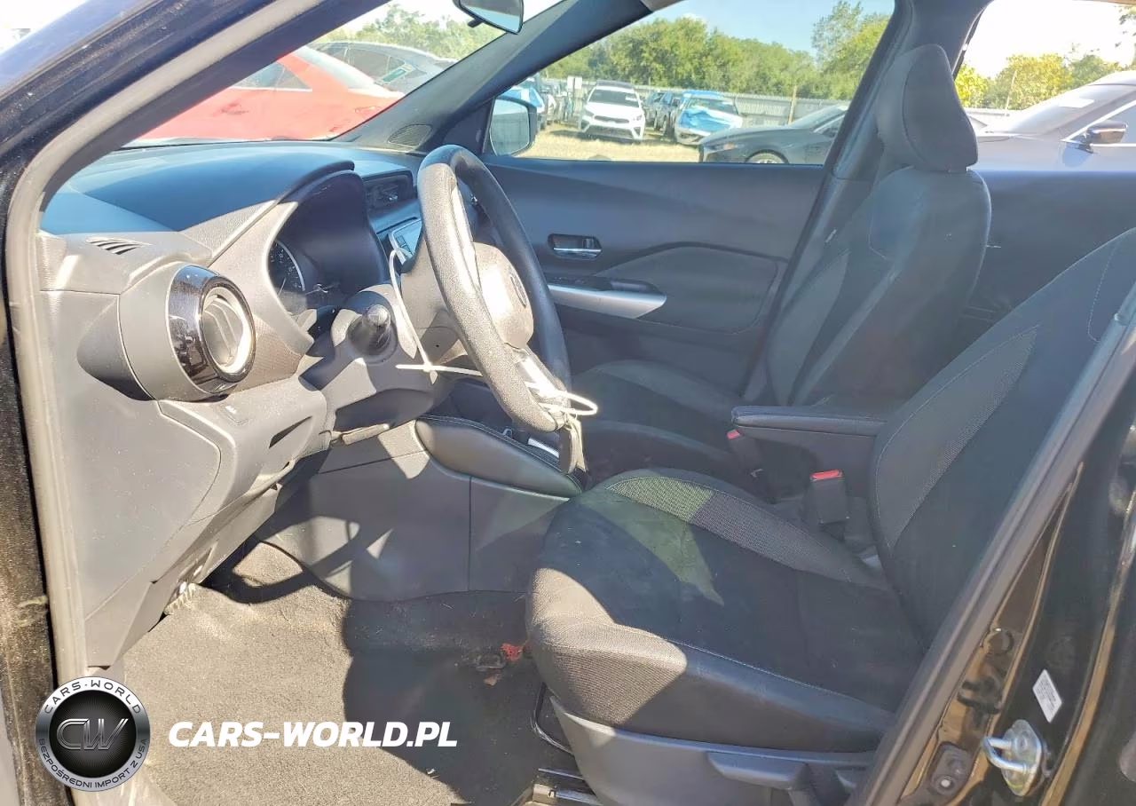 2019 Nissan Kicks Sv VIN:3N1CP5CU7KL558392 - 7