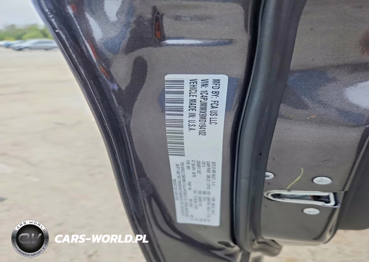 2021 Jeep Cherokee Latitude Lux VIN:1C4PJMMX9MD194102 - 13