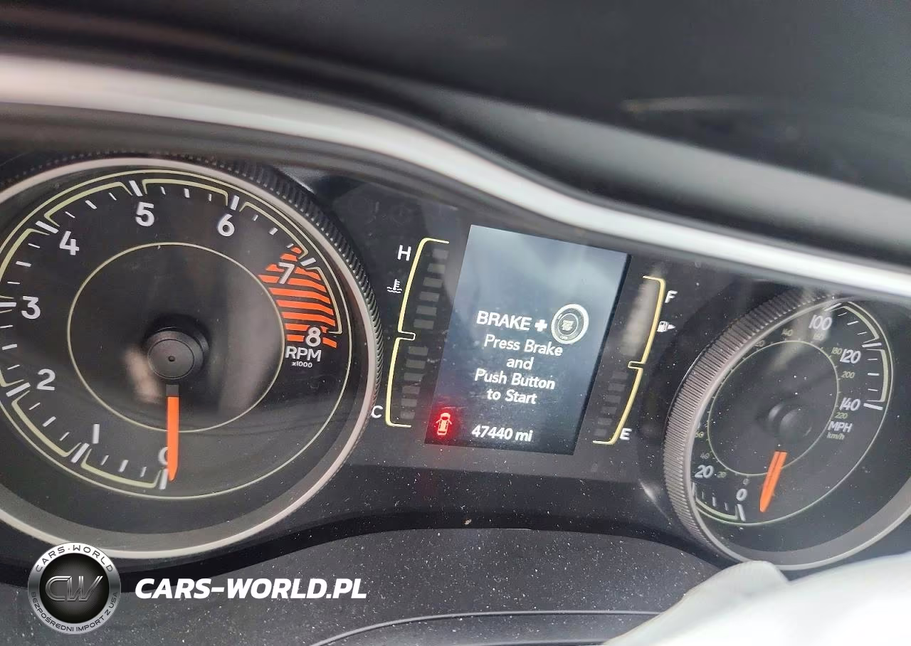 2021 Jeep Cherokee Latitude Lux VIN:1C4PJMMX9MD194102 - 9