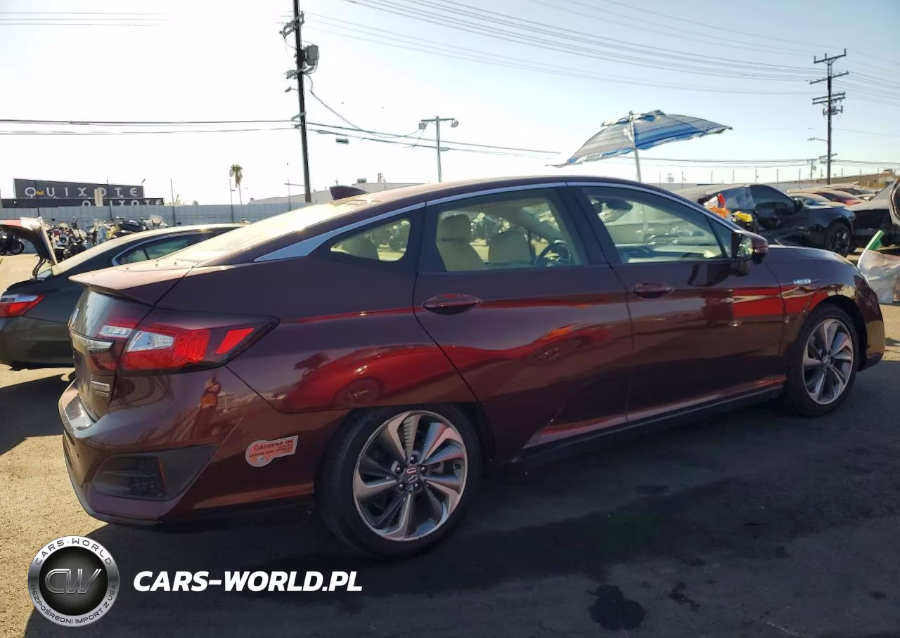 2019 Honda Clarity Touring VIN:JHMZC5F34KC003559 - 3