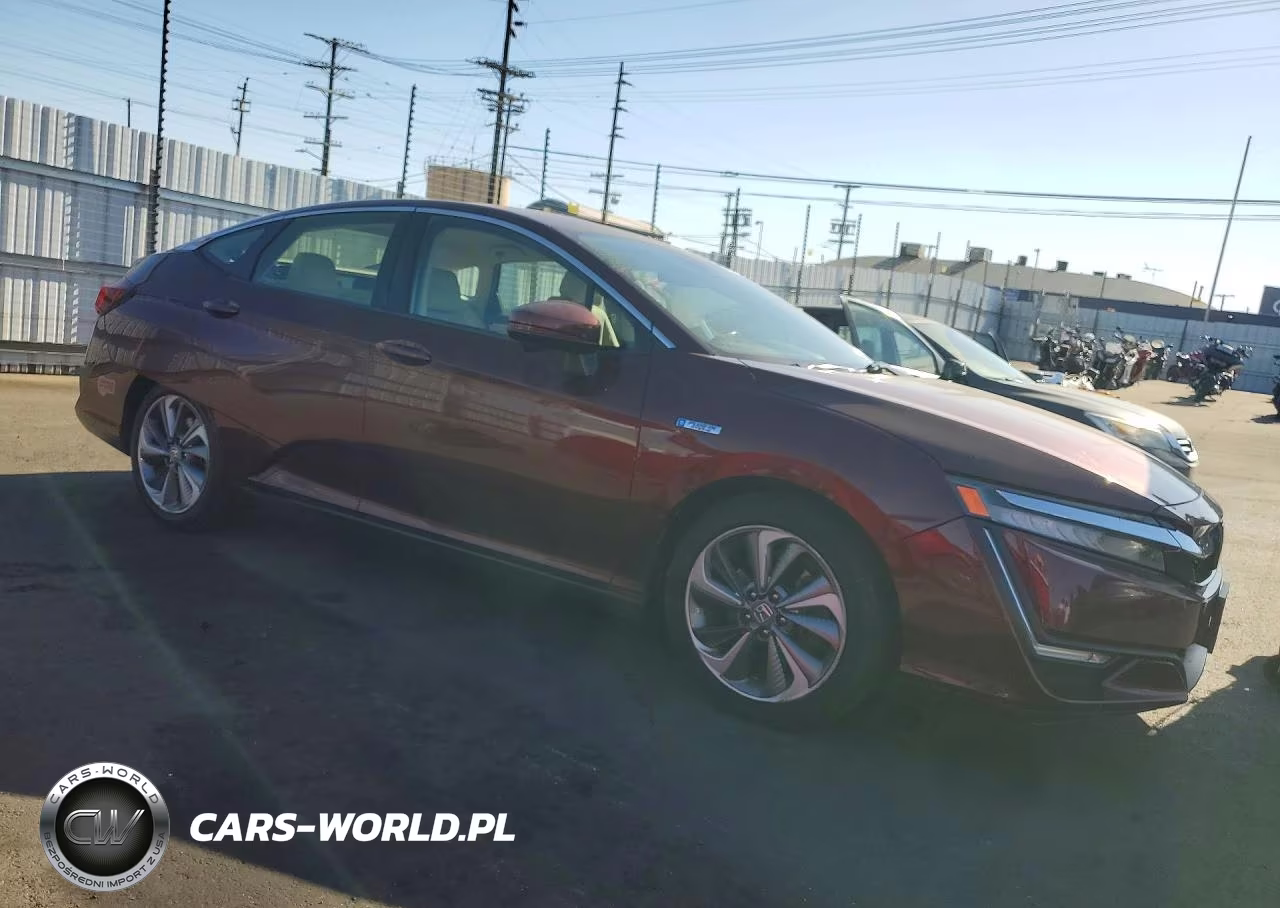 2019 Honda Clarity Touring VIN:JHMZC5F34KC003559 - 4