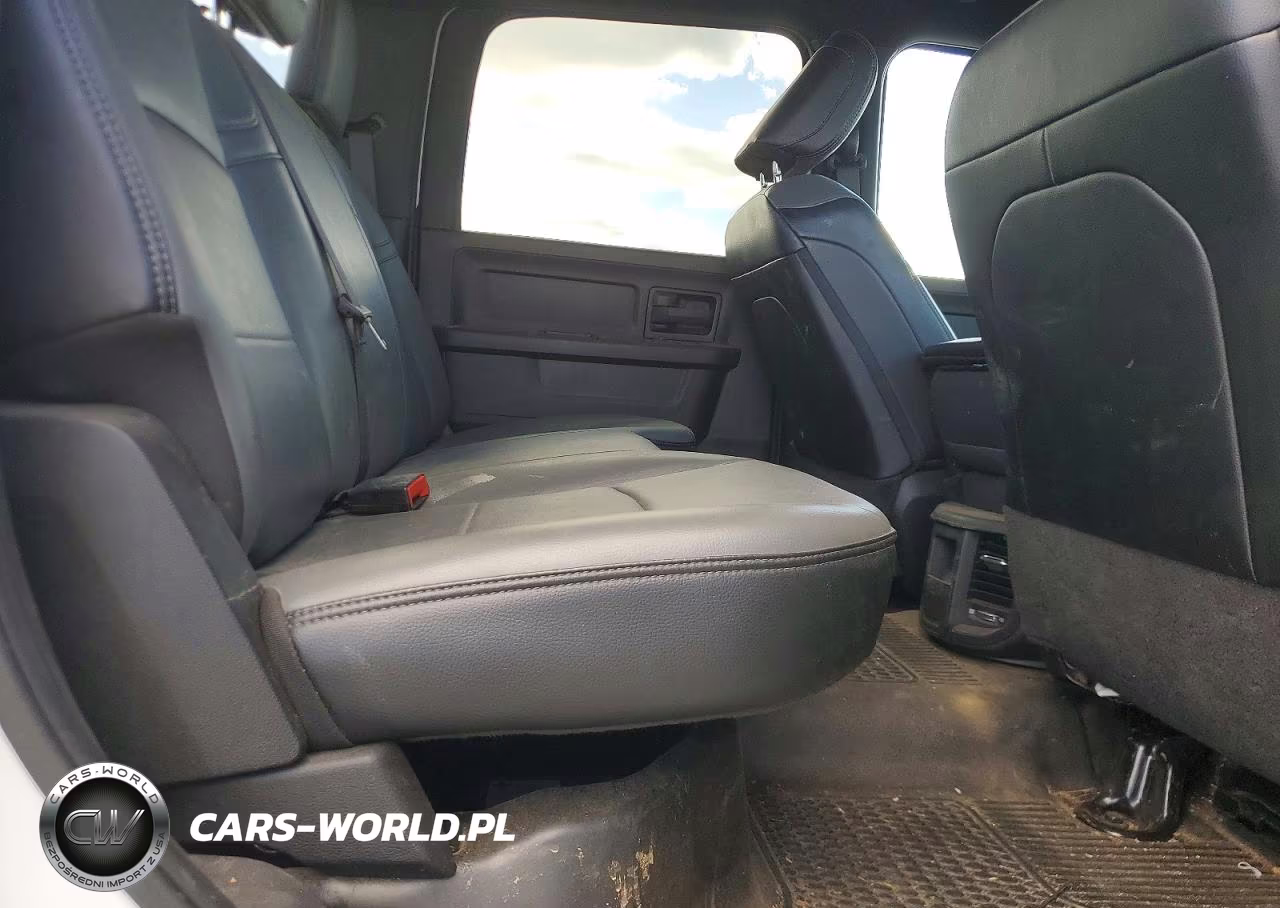2022 Ram 2500 Tradesman VIN:3C6UR5CL0NG439302 - 10
