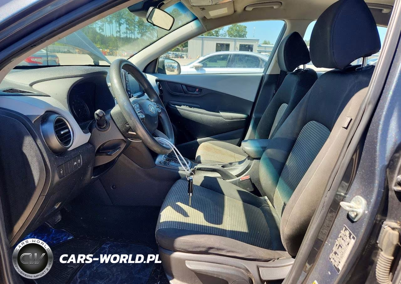 2019 Hyundai Kona Se VIN:KM8K12AA9KU265645 - 7
