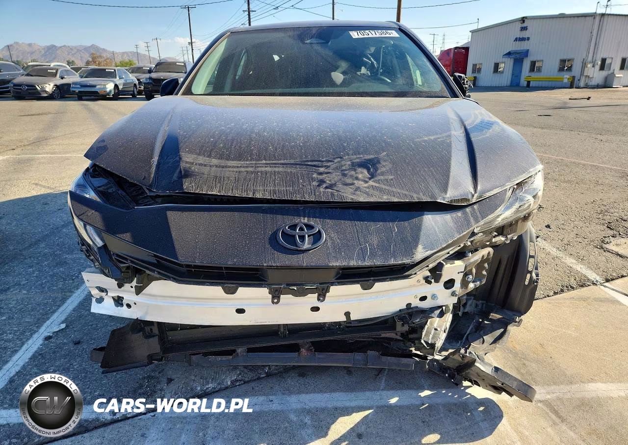 2025 Toyota Camry Le VIN:4T1DAACK2SU001529 - 5