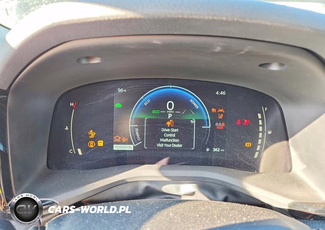 2025 Toyota Camry Le VIN:4T1DAACK2SU001529 - 9