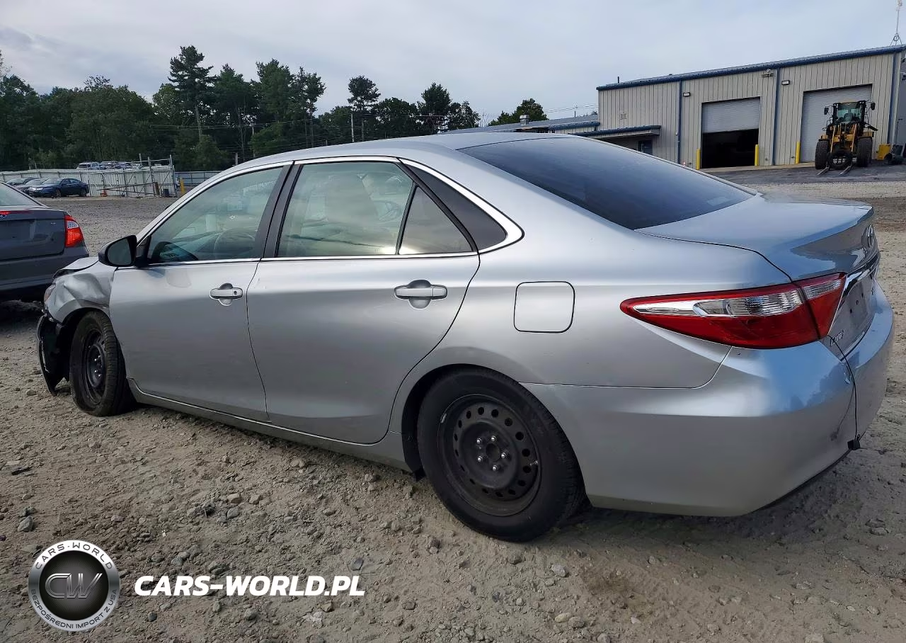 2017 Toyota Camry Le VIN:4T1BF1FK1HU785232 - 2