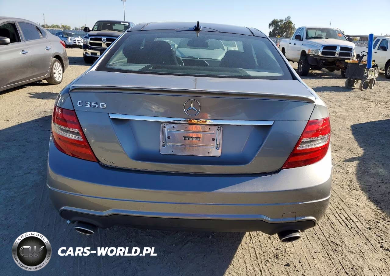 2014 Mercedes-Benz C 350 VIN:WDDGJ5HBXEG215193 - 6