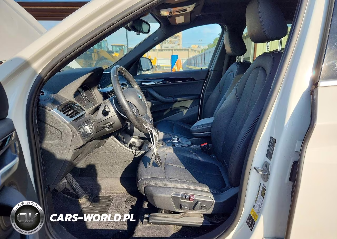 2020 BMW X1 xDrive28I VIN:WBXJG9C06L5P55471 - 7