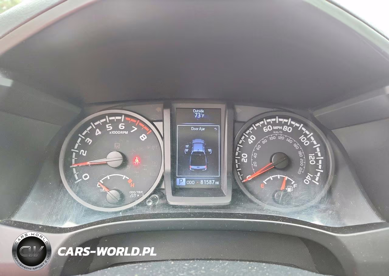 2021 Toyota Tacoma Sr V6 VIN:3TMCZ5AN5MM376786 - 9