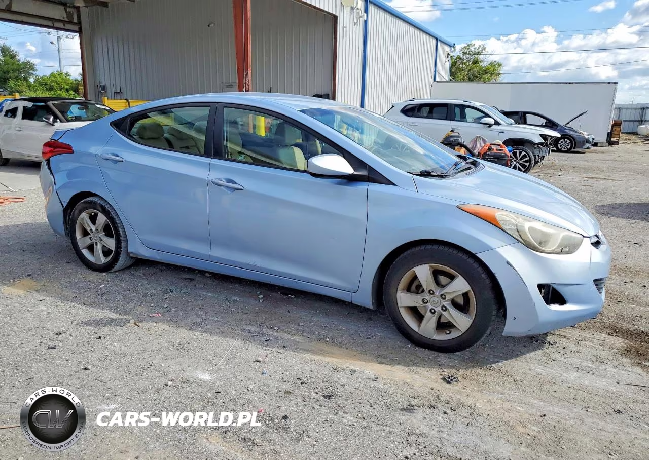 2012 Hyundai Elantra Gls VIN:KMHDH4AE5CU433348 - 4