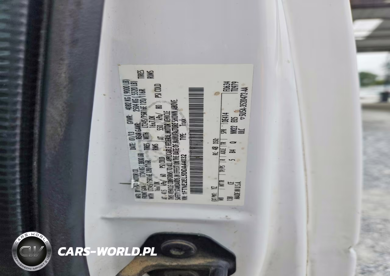 2013 Ford Econoline E250 Van VIN:1FTNE2EL5DDA44032 - 13