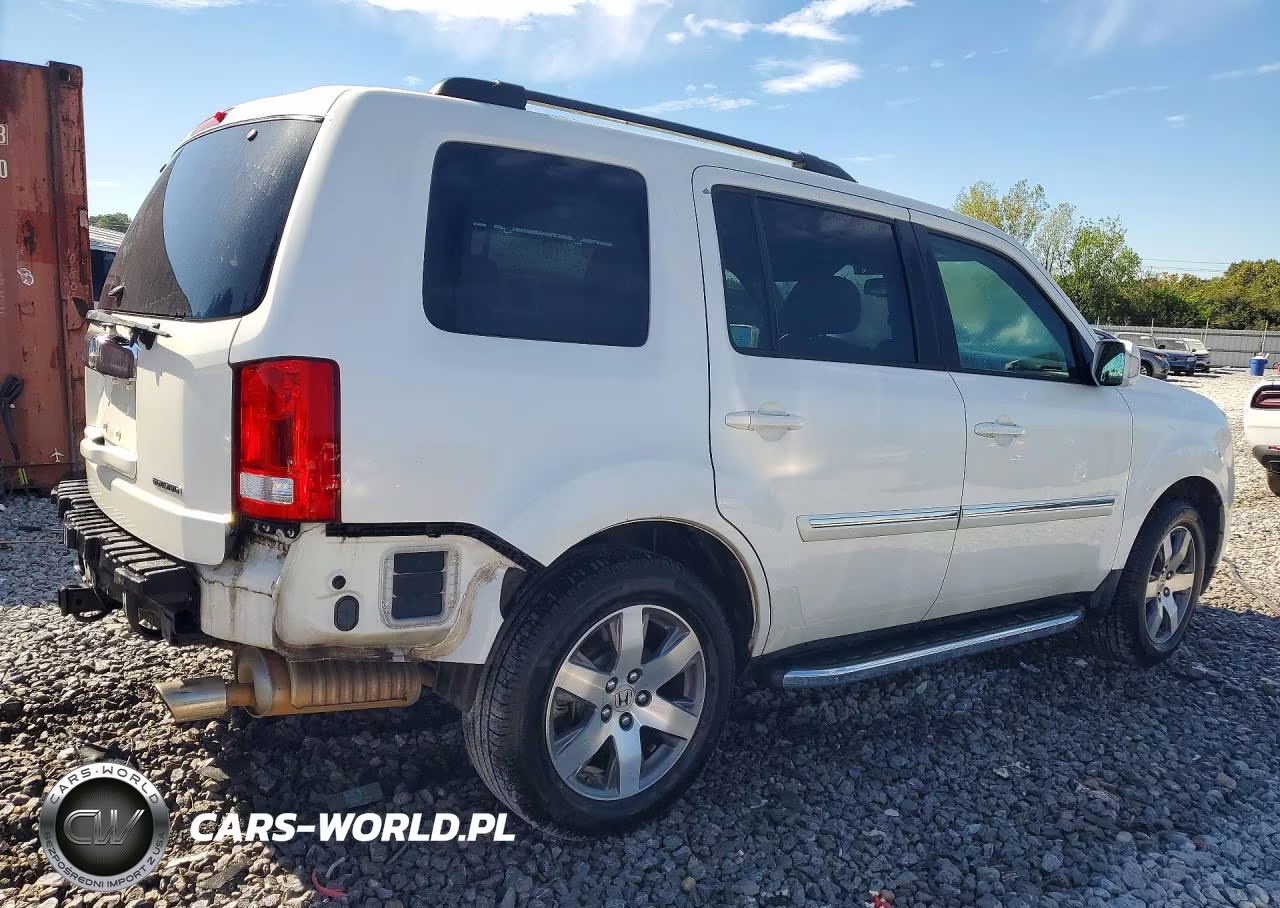 2014 Honda Pilot Touring VIN:5FNYF3H93EB008656 - 3