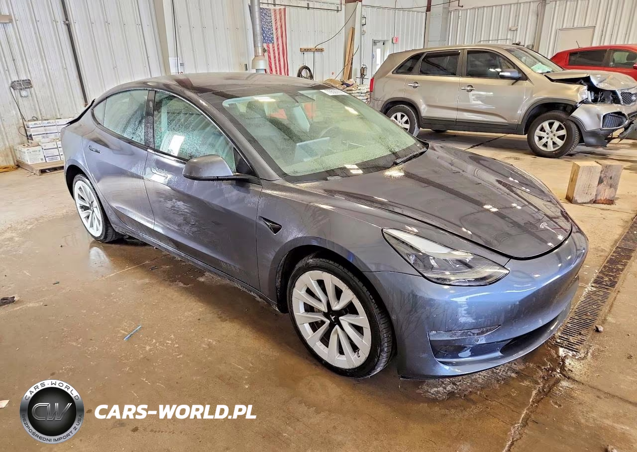 2022 Tesla Model 3 VIN:5YJ3E1EB3NF247066 - 4