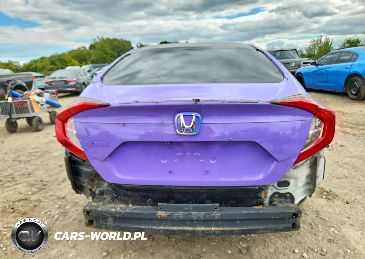 2020 Honda Civic Sport VIN:2HGFC2E86LH539591 - 6