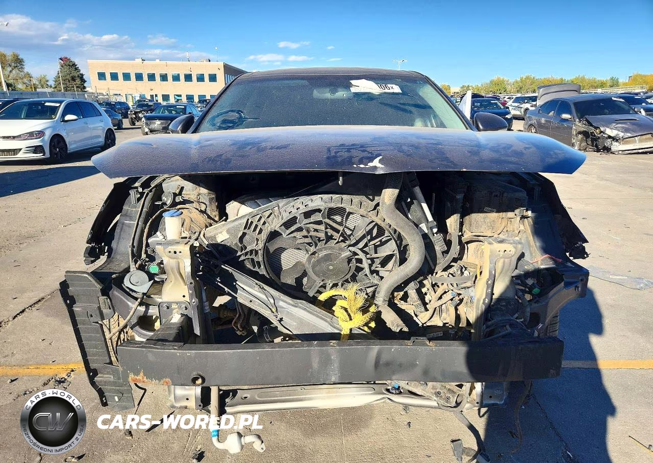 2018 Kia Cadenza Premium VIN:KNALC4J16J5101290 - 5