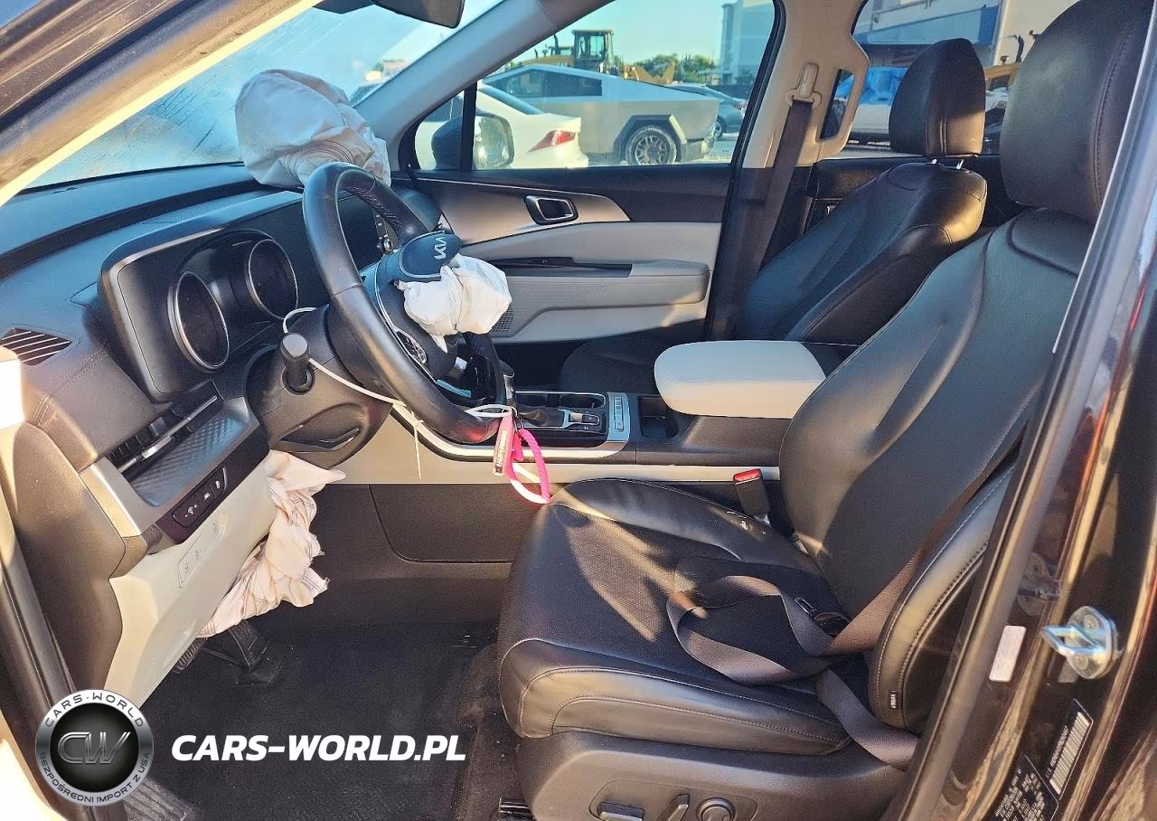 2023 Kia Carnival Lx VIN:KNDNB4H31P6260467 - 7