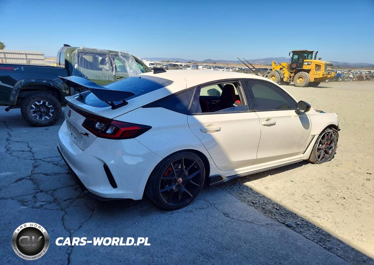 2023 Honda Civic Type-R VIN:JHMFL5G45PX001569 - 3