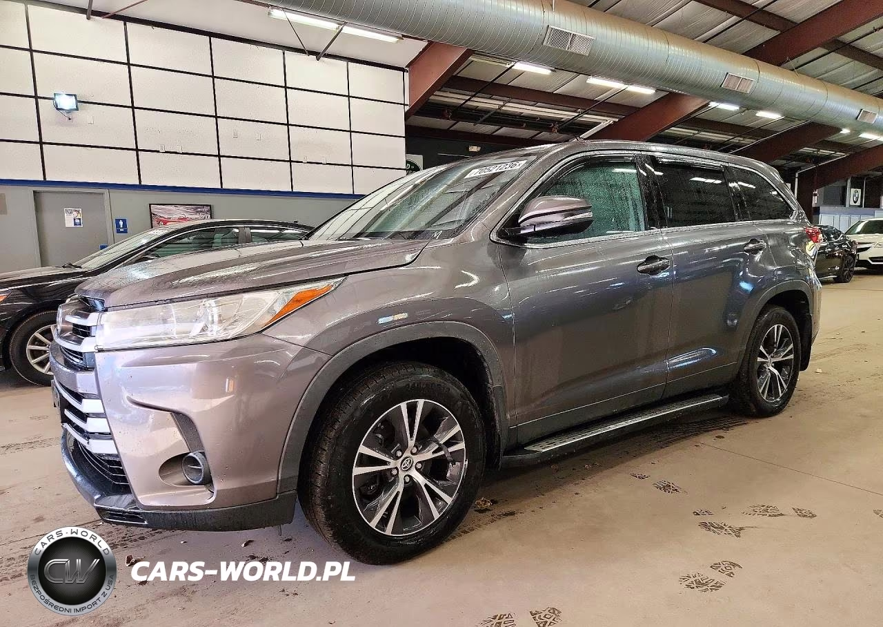 2019 Toyota Highlander Le