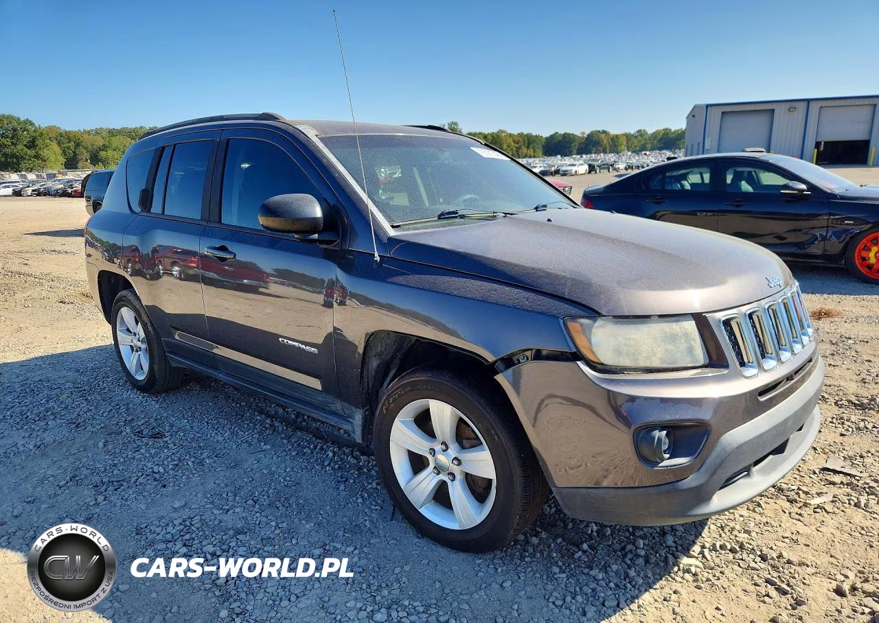 2016 Jeep Compass Sport VIN:1C4NJCBA5GD611333 - 4