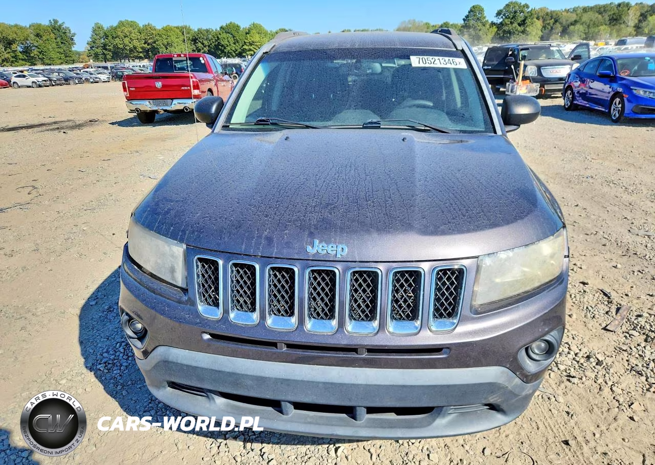 2016 Jeep Compass Sport VIN:1C4NJCBA5GD611333 - 5