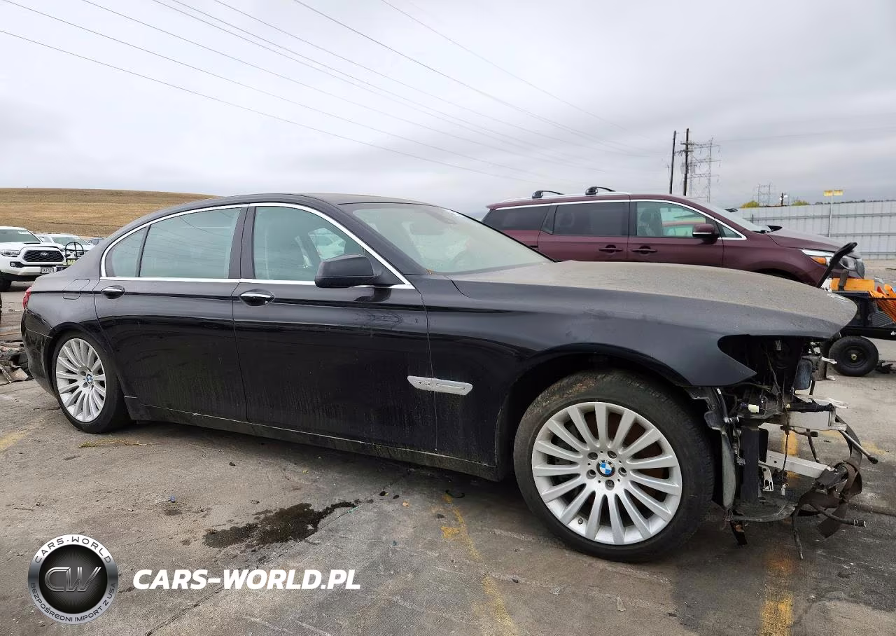 2012 BMW 750 Lxi VIN:WBAKC8C56CC437359 - 4