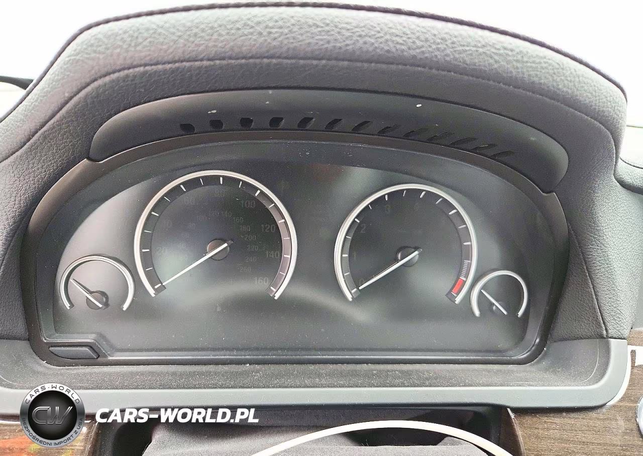 2012 BMW 750 Lxi VIN:WBAKC8C56CC437359 - 9
