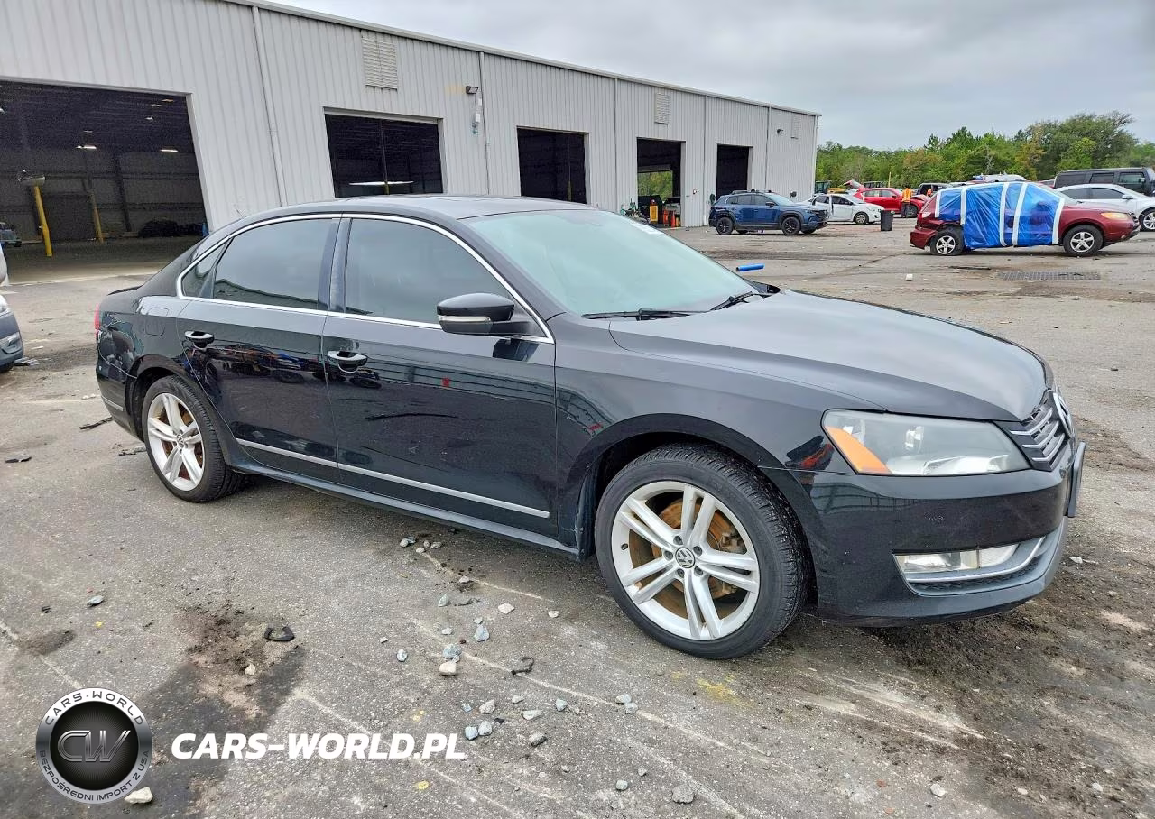 2012 Volkswagen Passat Se VIN:1VWBN7A30EC040867 - 4
