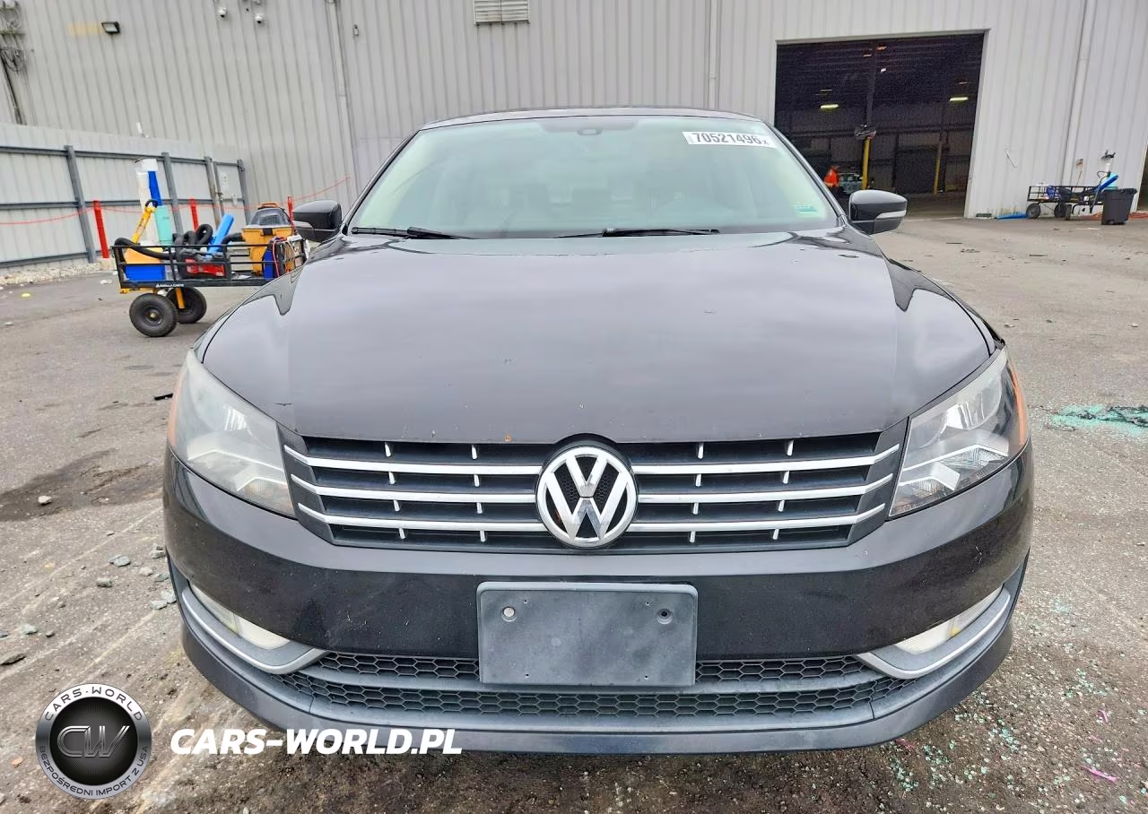 2012 Volkswagen Passat Se VIN:1VWBN7A30EC040867 - 5