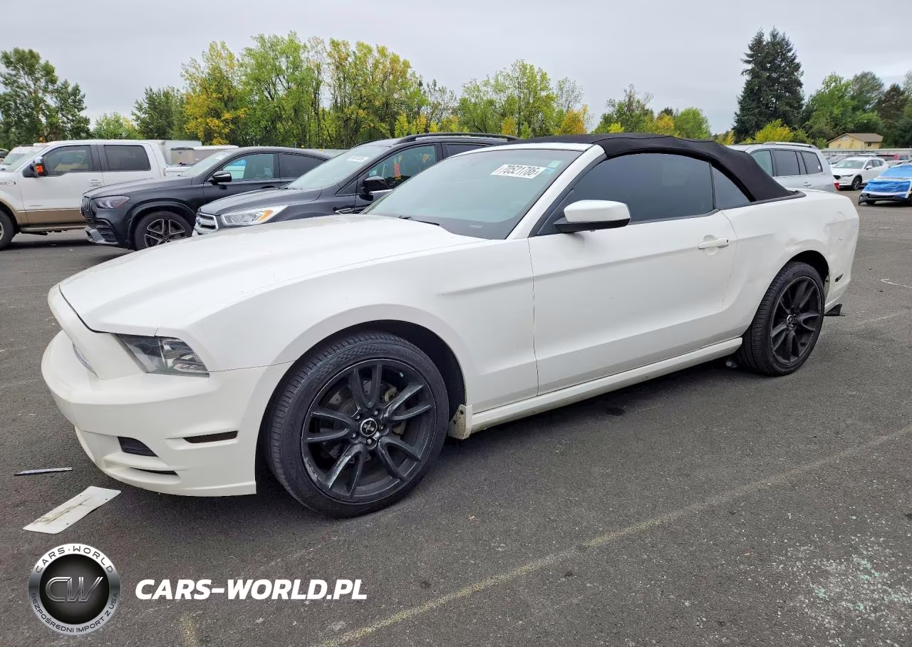 2013 Ford Mustang – zdjęcie 1 z 12