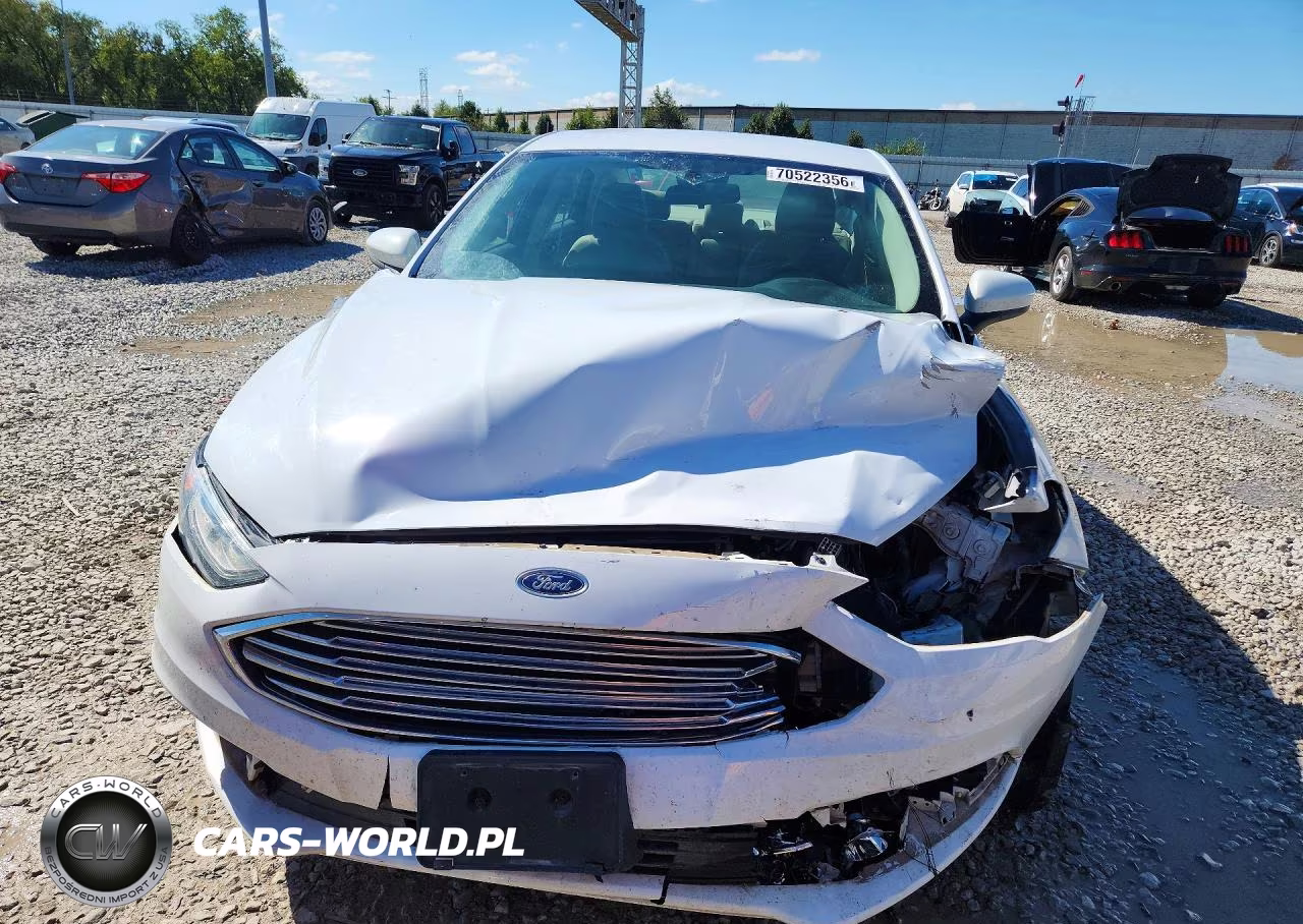 2018 Ford Fusion Se VIN:3FA6P0H75JR226968 - 5