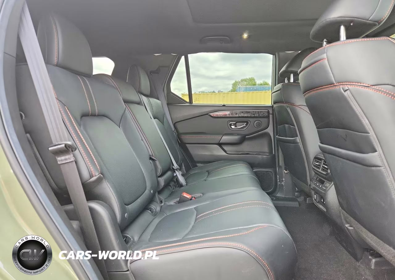 2026 Honda Passport Trailsport Elite VIN:5FNYF9H86TB028083 - 11