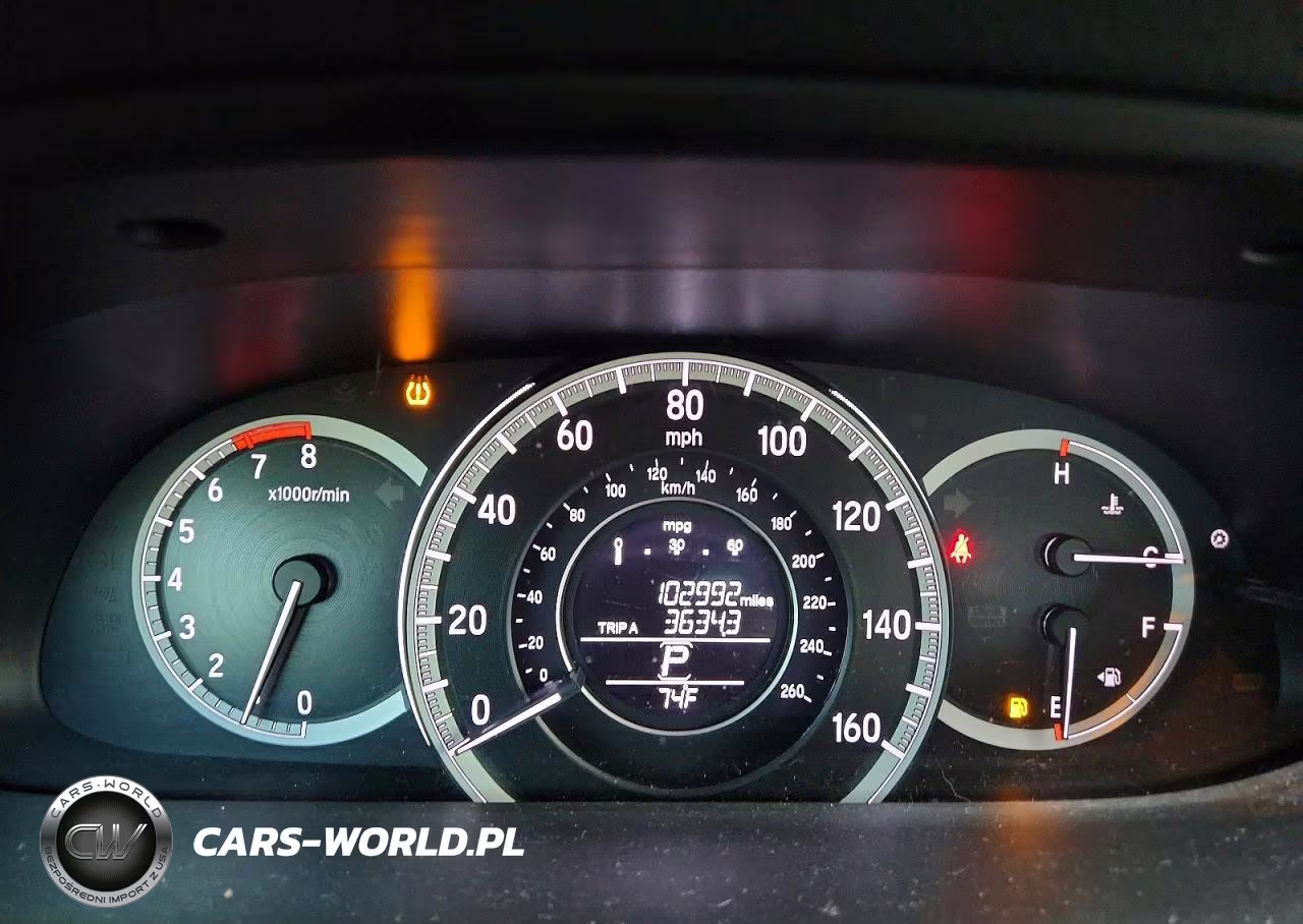 2017 Honda Accord Ex VIN:1HGCR2F76HA028816 - 9