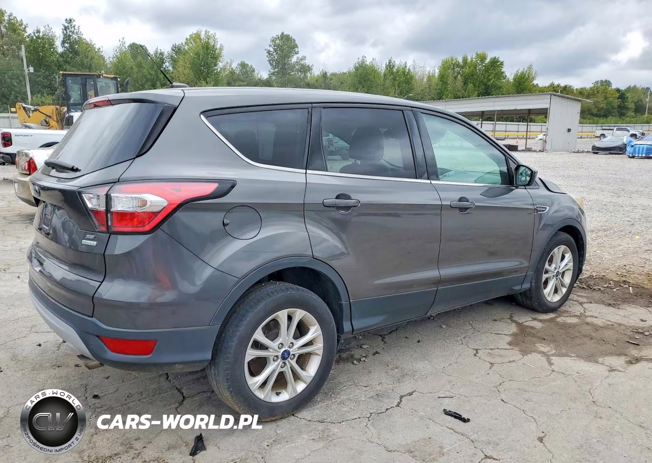 2017 Ford Escape Se VIN:1FMCU0GD6HUA36723 - 3