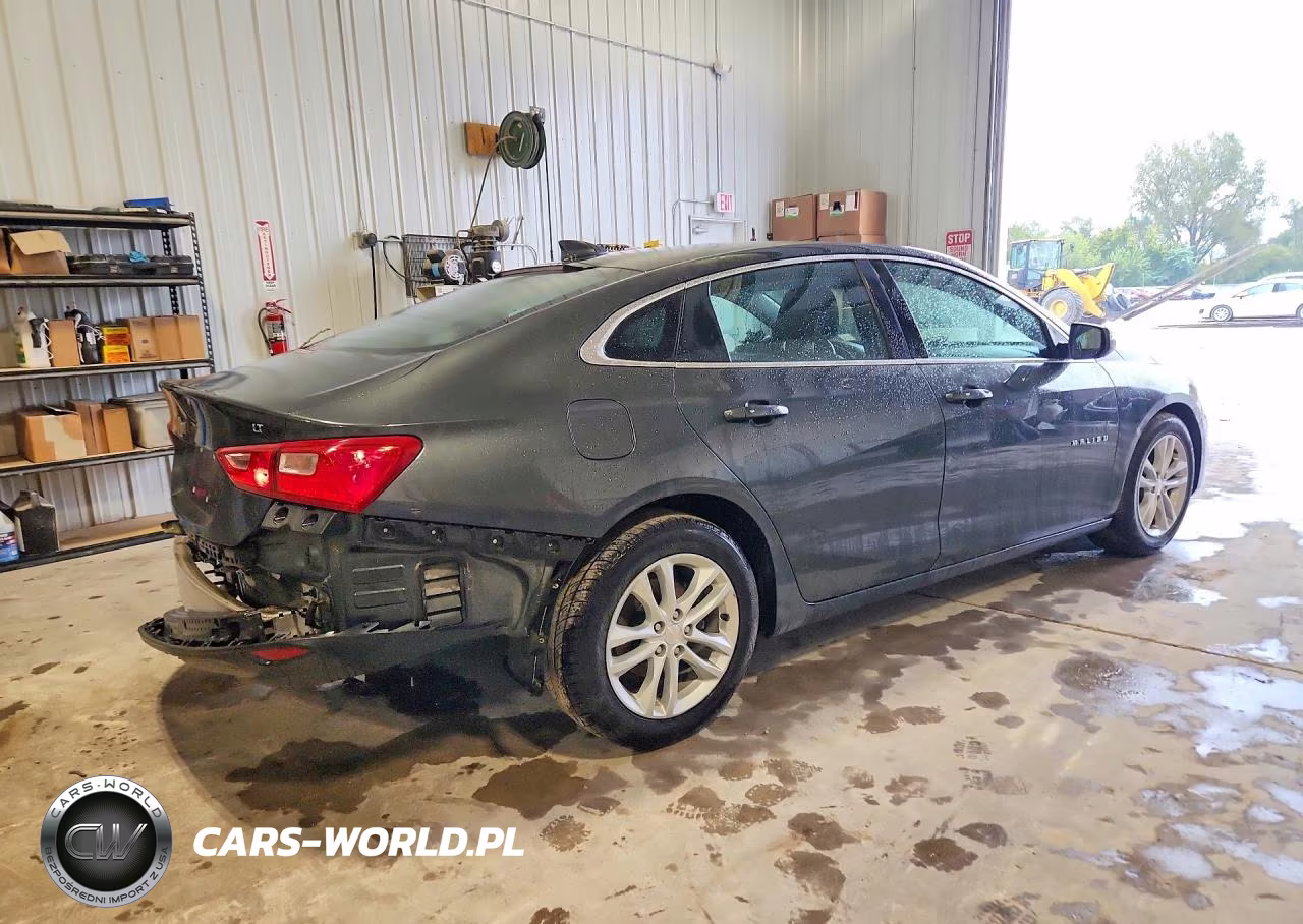 2016 Chevrolet Malibu Lt VIN:1G1ZE5ST3GF317610 - 3