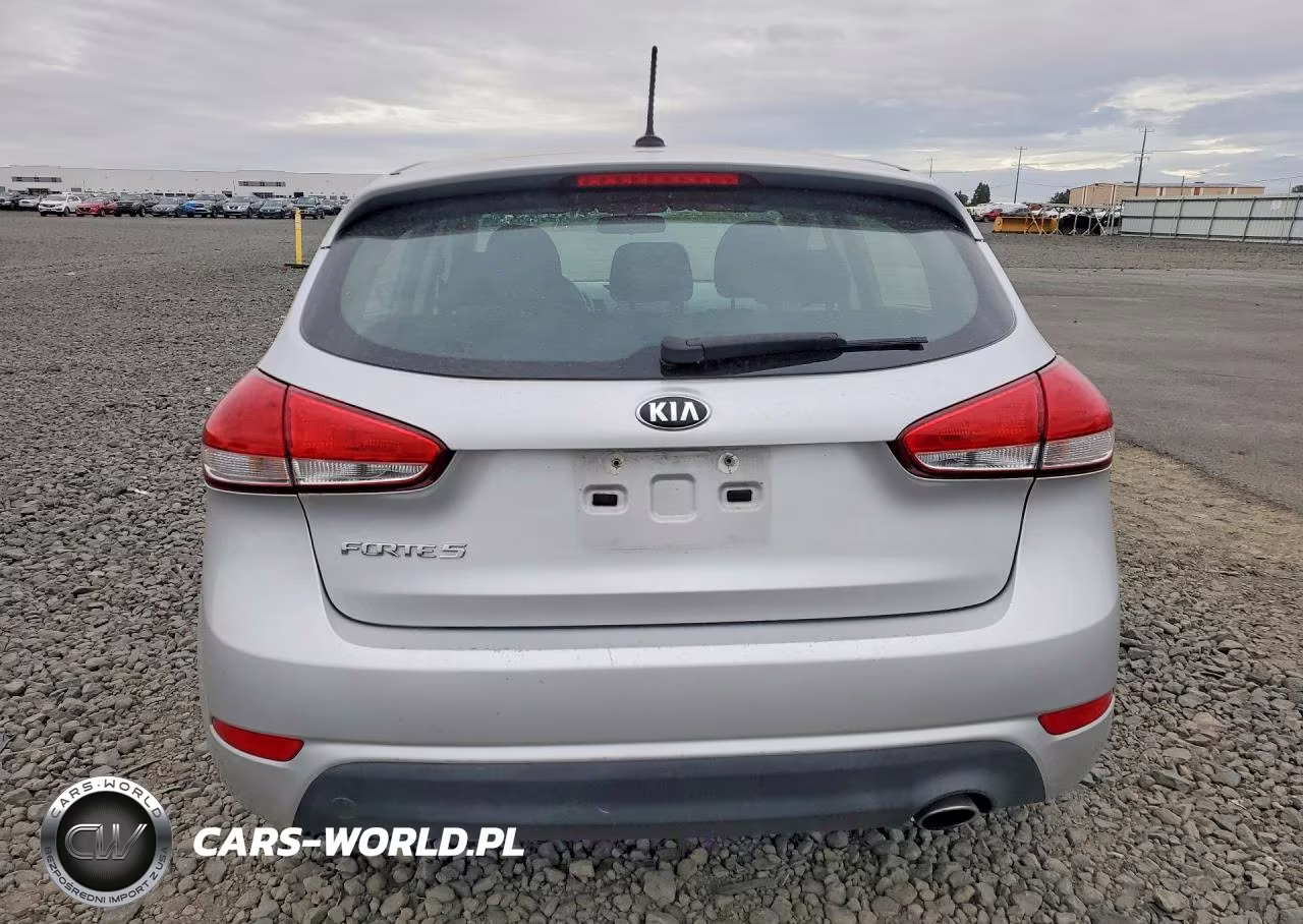 2018 Kia Forte5 Lx VIN:KNAFK5A85J5773831 - 6
