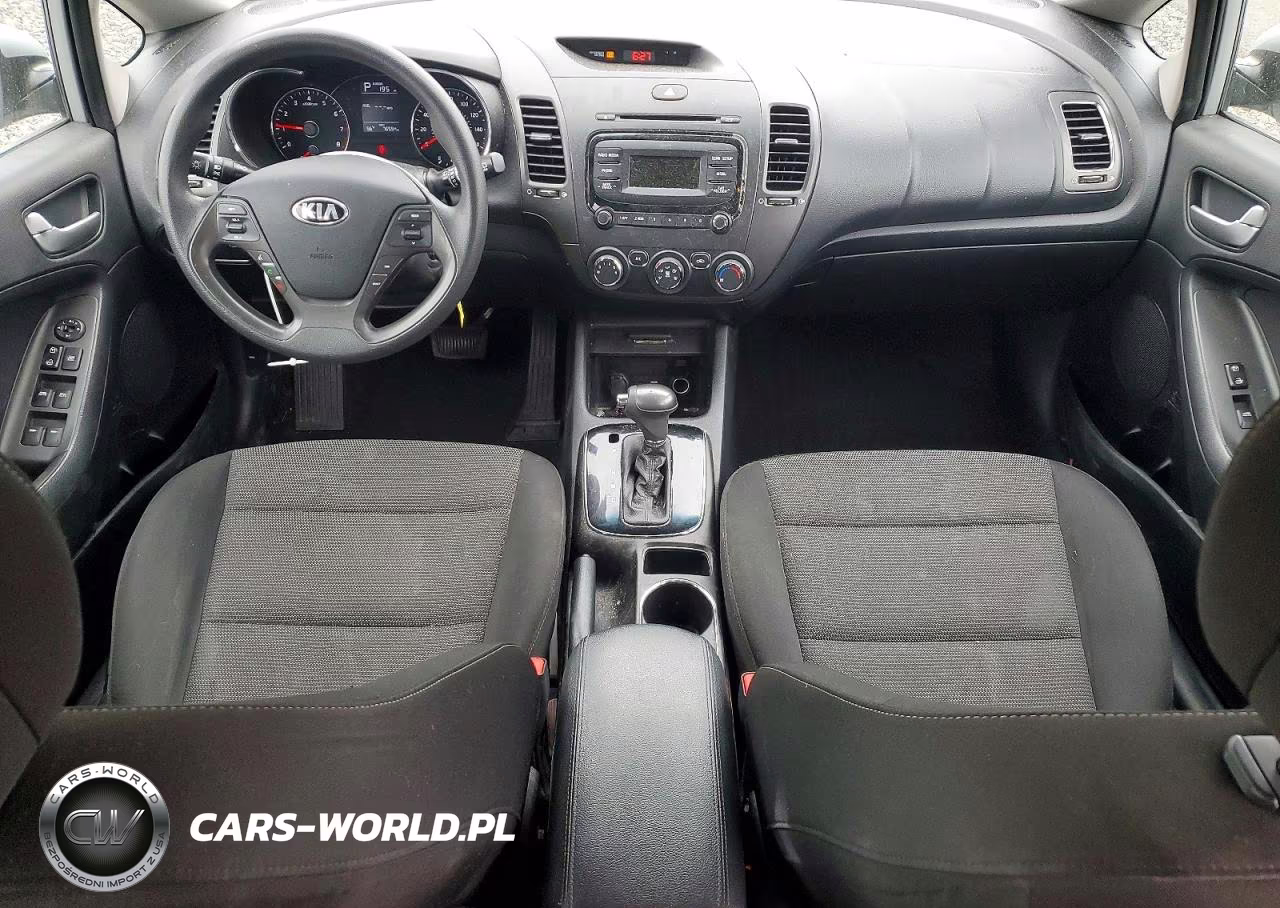 2018 Kia Forte5 Lx VIN:KNAFK5A85J5773831 - 8