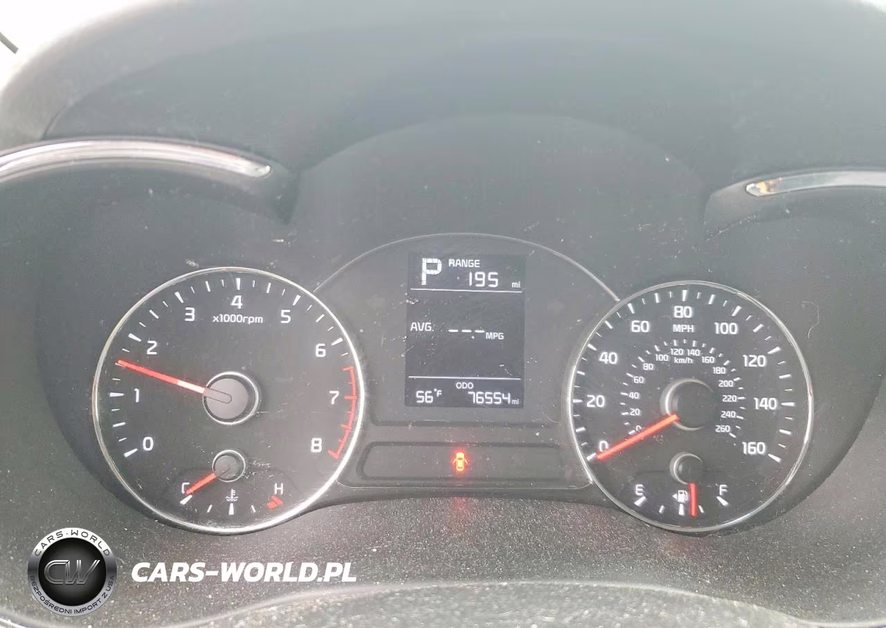 2018 Kia Forte5 Lx VIN:KNAFK5A85J5773831 - 9