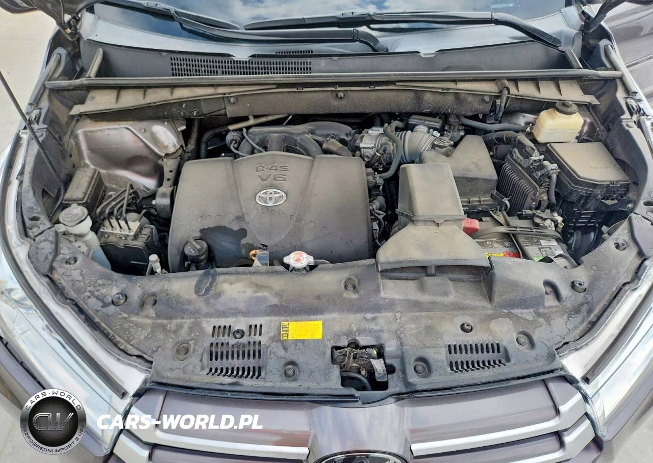 2018 Toyota Highlander Xle VIN:5TDJZRFH2JS528200 - 12