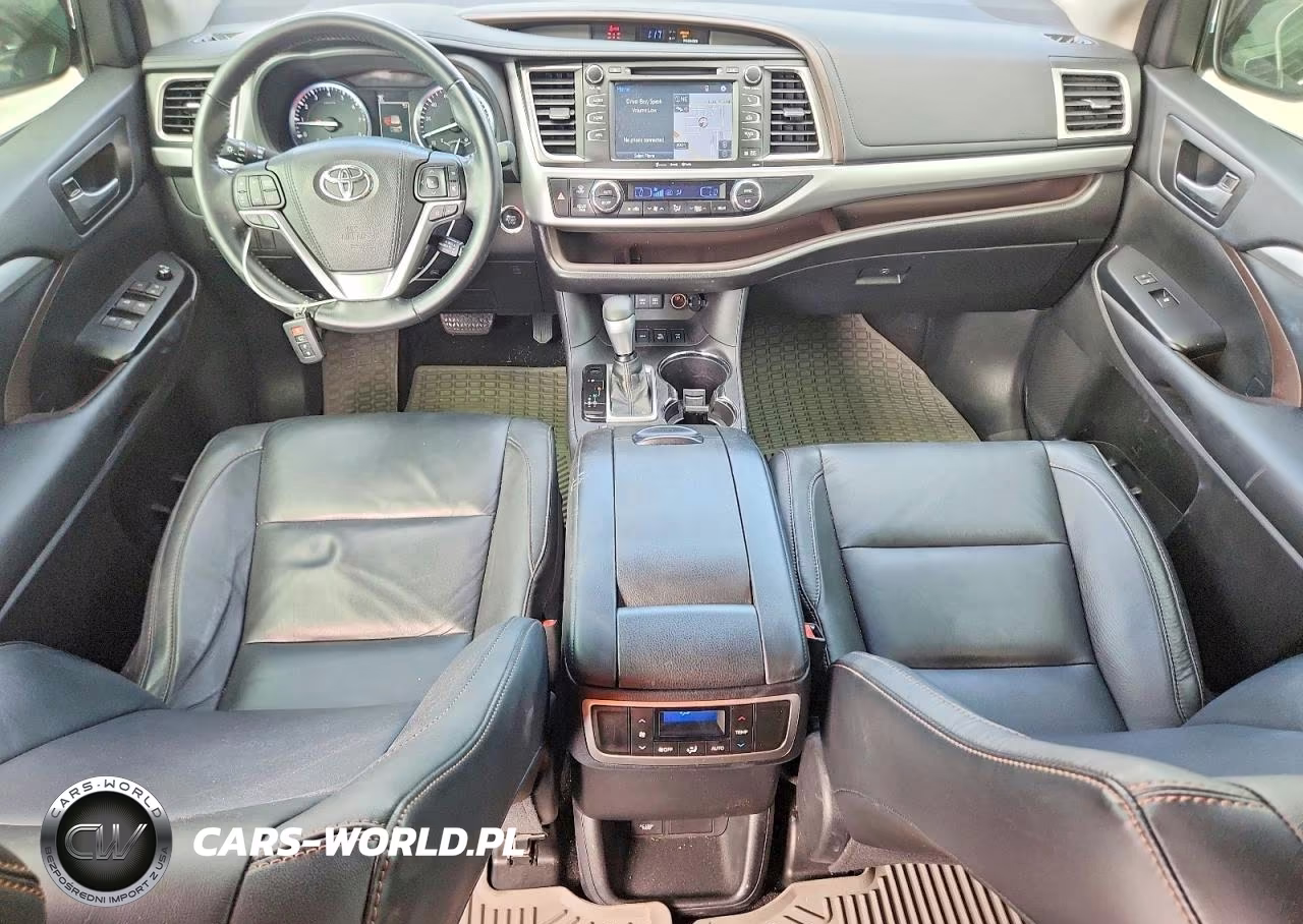 2018 Toyota Highlander Xle VIN:5TDJZRFH2JS528200 - 8
