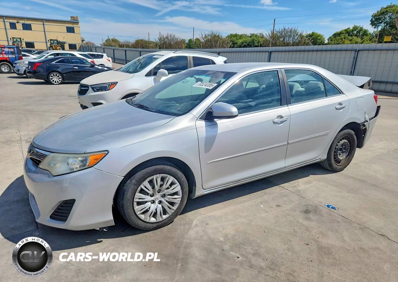 2014 Toyota Camry Le