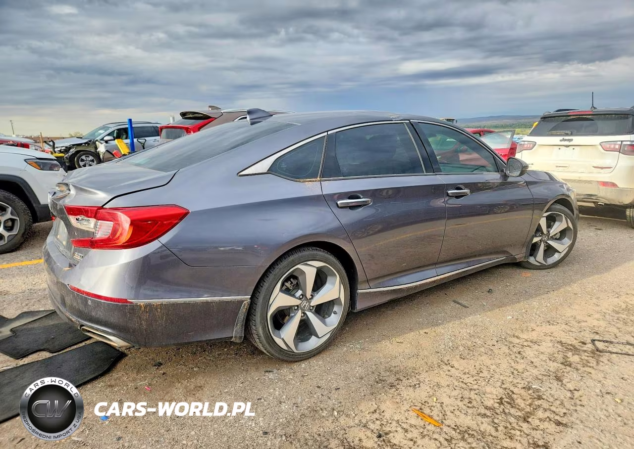 2020 Honda Accord Touring VIN:1HGCV2F99LA017640 - 3