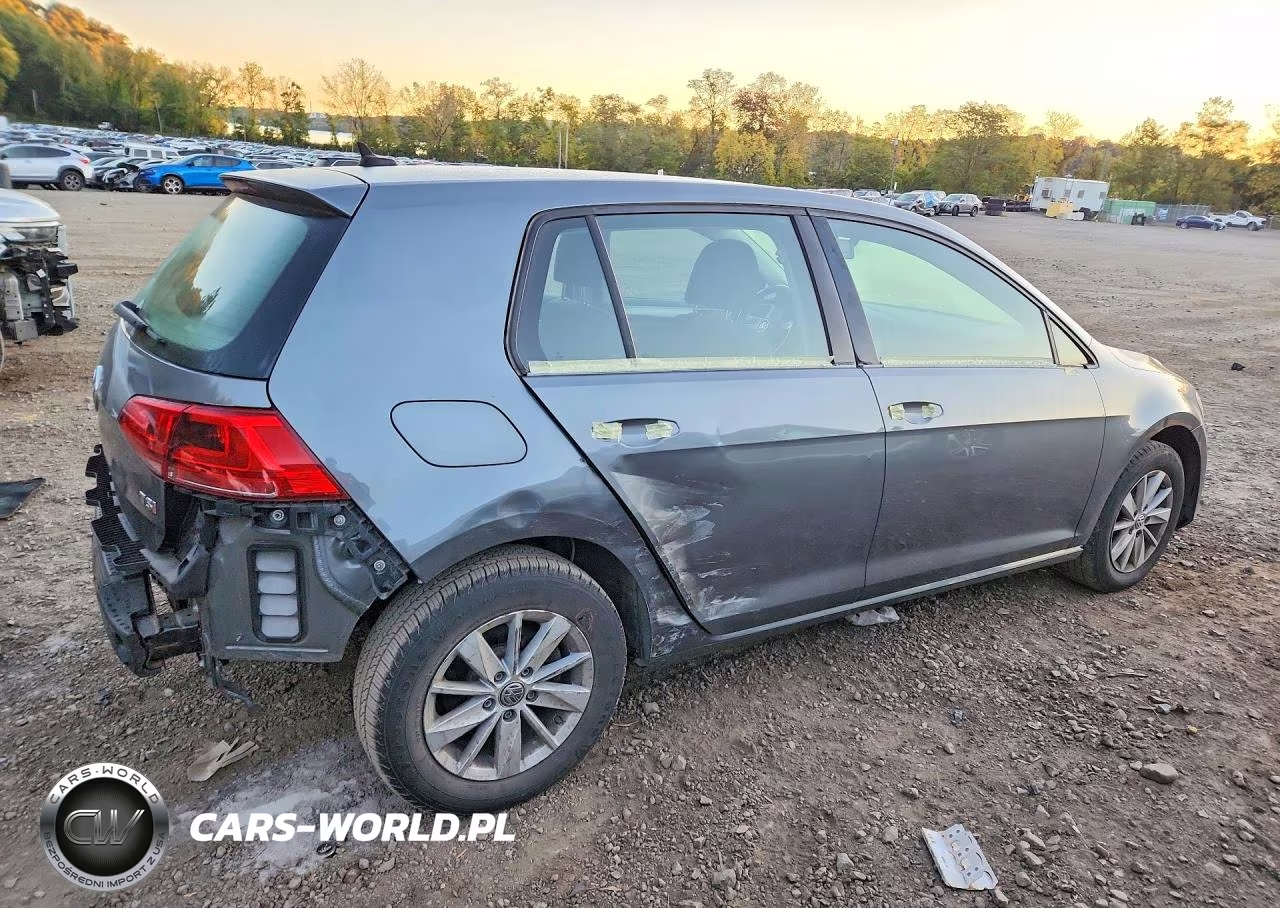 2017 Volkswagen Golf S VIN:3VW117AUXHM044685 - 3