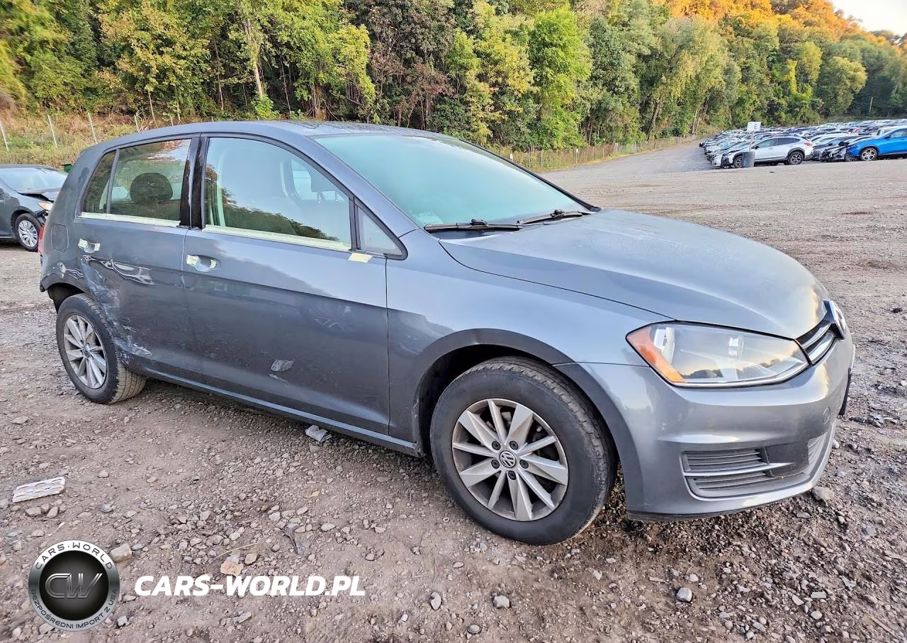 2017 Volkswagen Golf S VIN:3VW117AUXHM044685 - 4