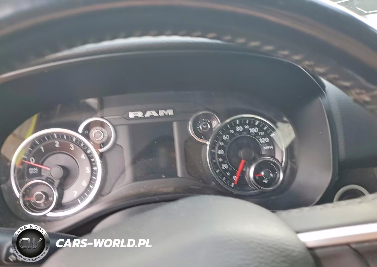 2019 Ram 1500 VIN:1C6RREFT4KN884601 - 9