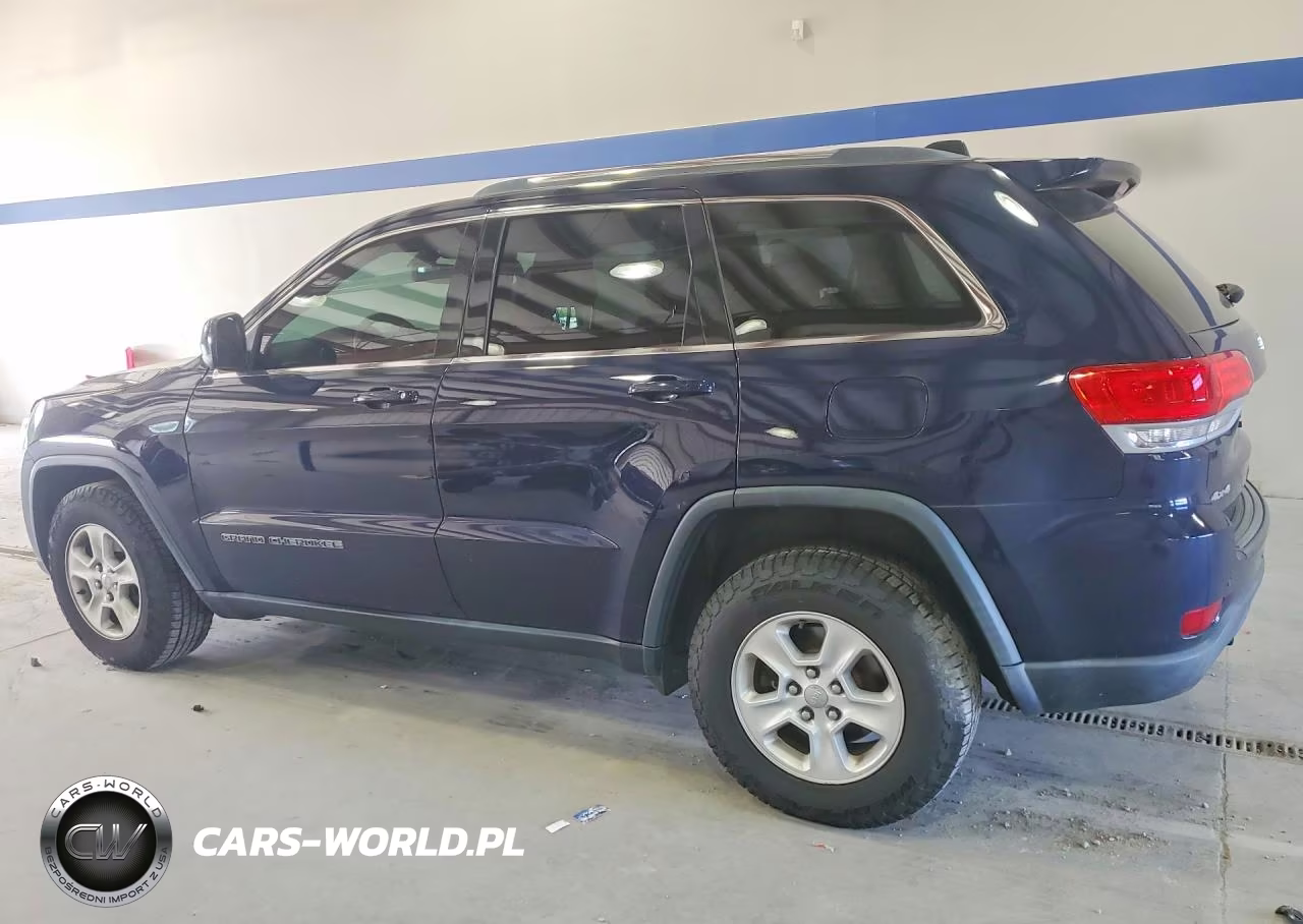 2017 Jeep Grand Cherokee Laredo VIN:1C4RJFAG8HC911870 - 2